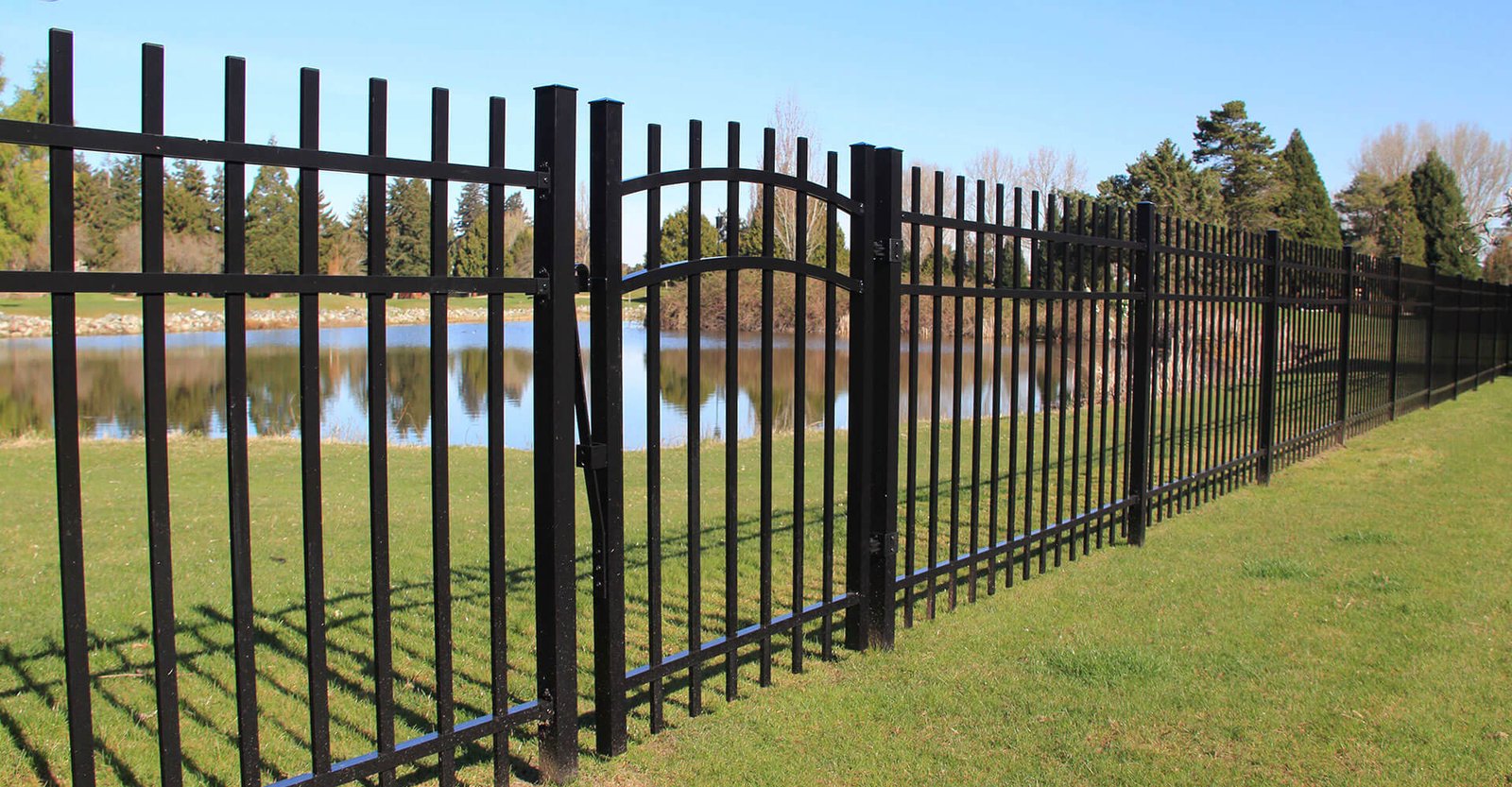 You are currently viewing Fence Installers Buffalo NY: Do You Need a Permit for a Fence in NY?