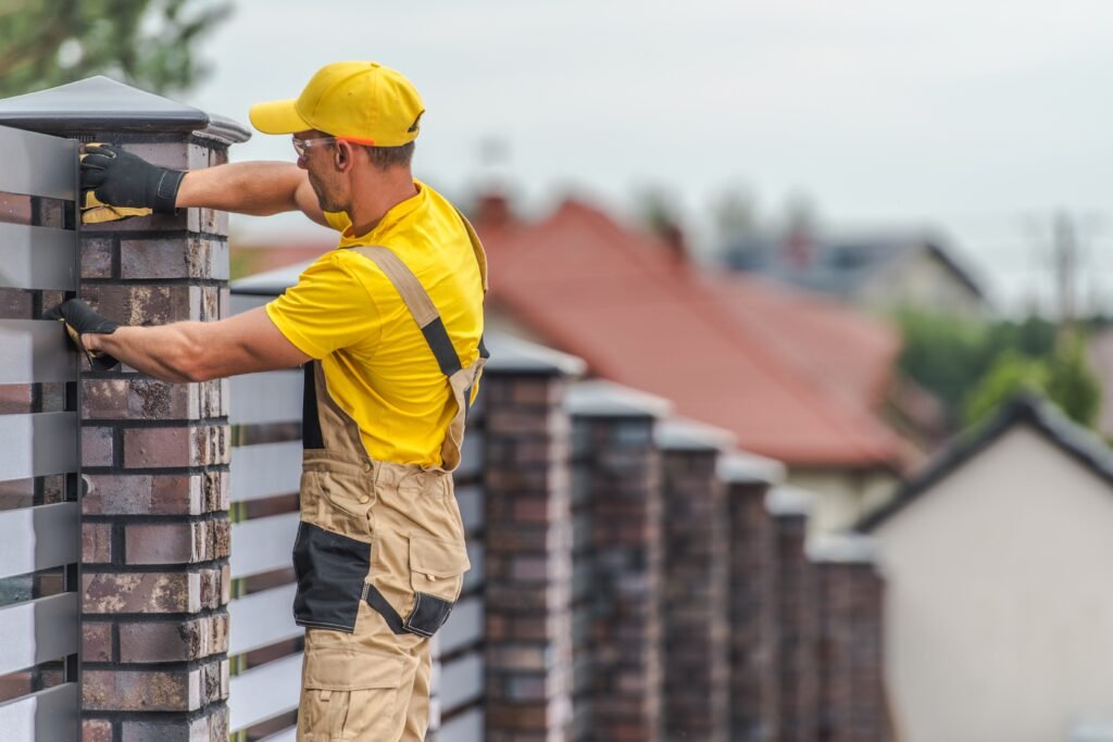 Best fence contractors in buffalo