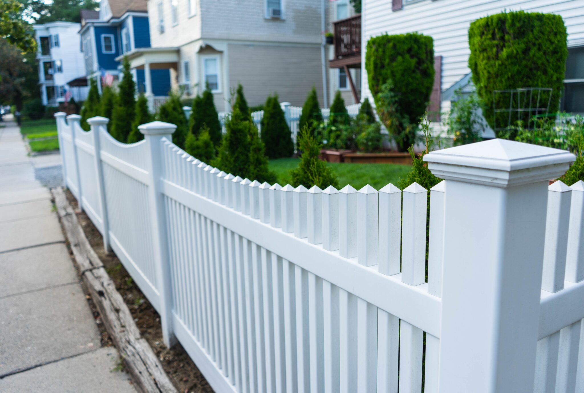 Advantage Of Hiring A Residential Fence Company!