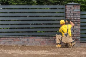 Read more about the article Top Crucial Factors You Must Consider Before Signing A Contract With Fence Contractors