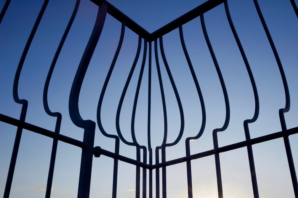 Everything You Need to Know About Installing Railings in Buffalo allprofencebuffalo