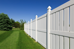 Read more about the article Proper Fence Installation Etiquettes To Keep Neighbors Happy